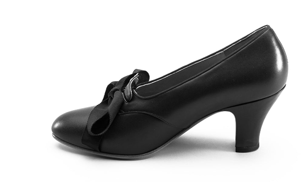 Hazel Women's Vintage Pumps (Black)