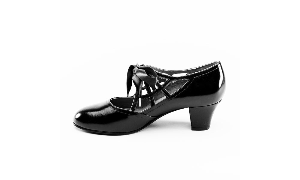 Parker Vintage Spiderweb Pumps (Merlot)