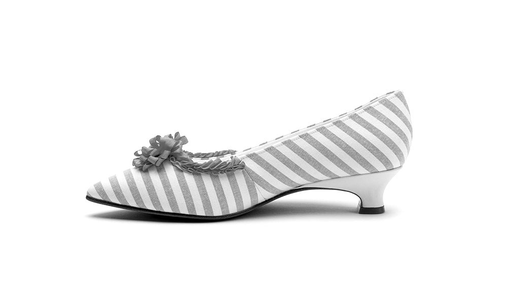 Josephine 18th Century Pumps (Yolk Yellow/White)