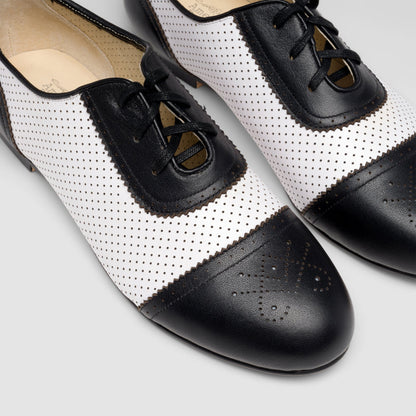 Beverly Sporting Flats (Black/Soft White)