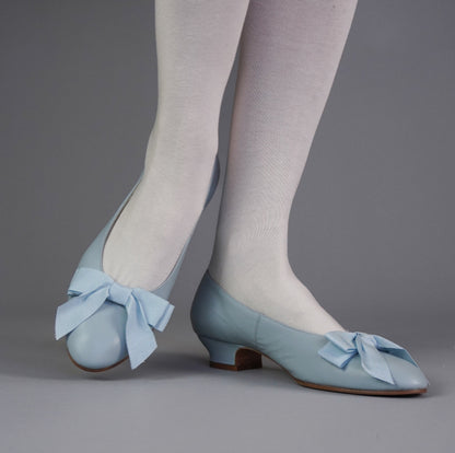 Waltz Edwardian Slipper (Pale Blue)