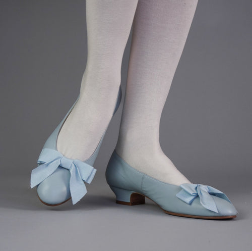 Waltz Edwardian Slipper (Pale Blue)