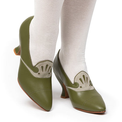 Elsie Edwardian Pumps (Dark Olive/Light Olive)