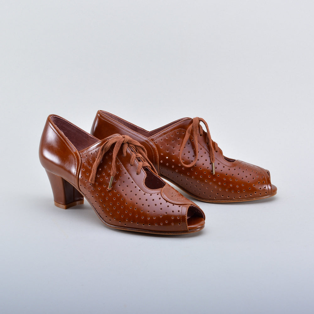 Jenny Vintage Oxfords (Chestnut Brown)