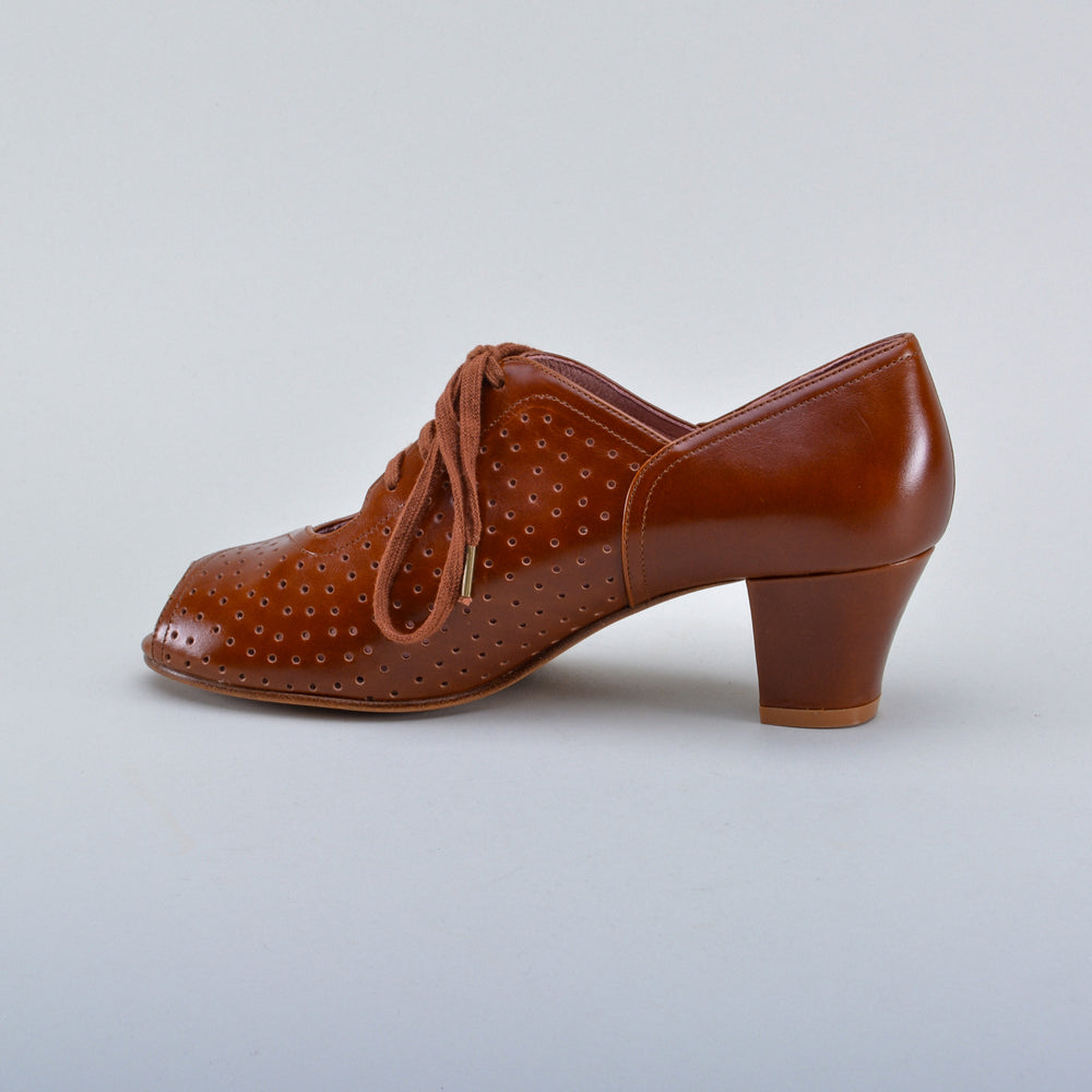 Jenny Vintage Oxfords (Chestnut Brown)