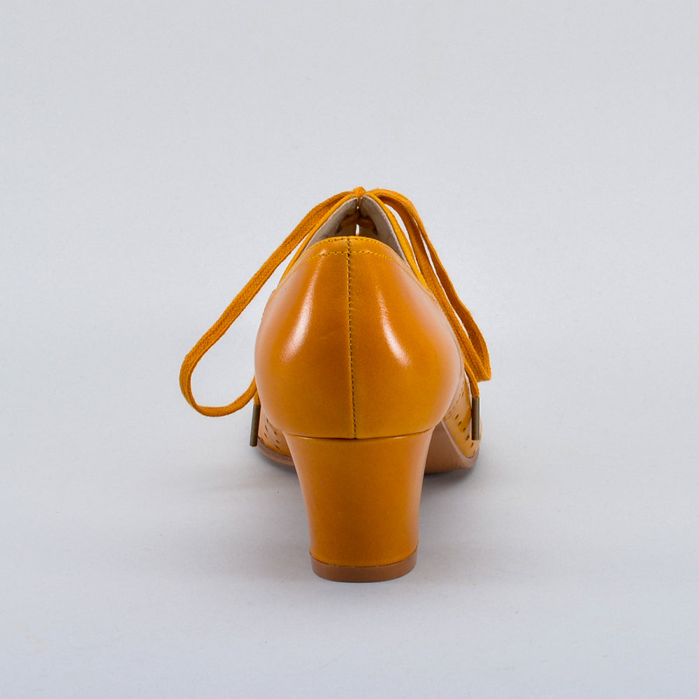 Jenny Vintage Oxfords (Goldenrod Yellow)
