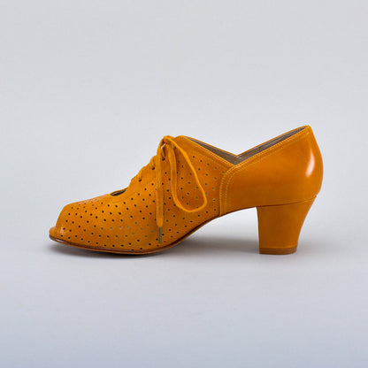 Jenny Vintage Oxfords (Goldenrod Yellow)