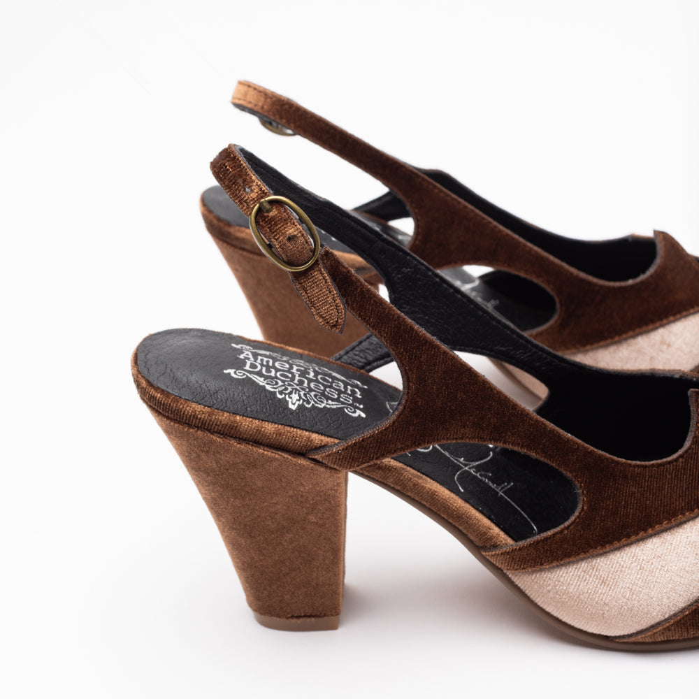 Kathryn Vintage Slingbacks (Hazelnut Wand)