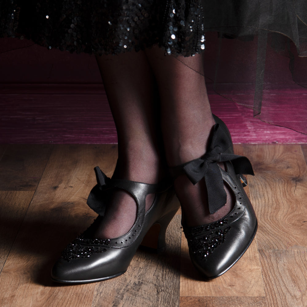 Laurel Beaded Edwardian Shoes Wide (Black)