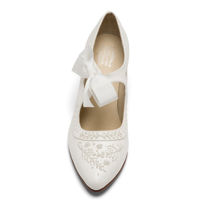 Laurel Beaded Edwardian Shoes Wide (Soft White)