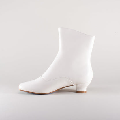 Renoir Victorian Button Boots (Soft Ivory)