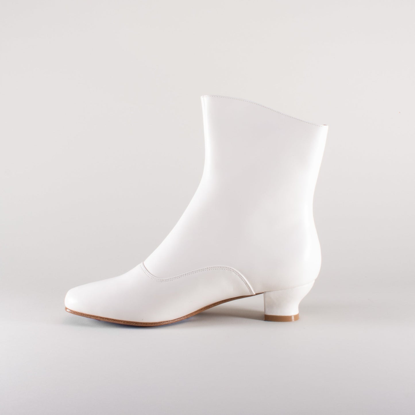 Renoir Victorian Button Boots (Soft Ivory)