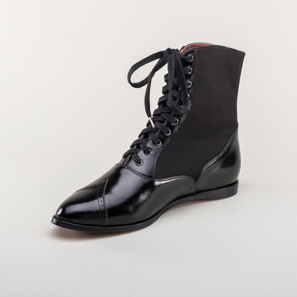 Anne Boots (Black)