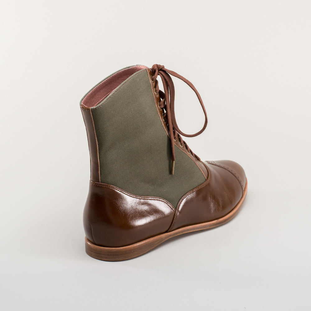 Anne Boots (Brown/Olive)