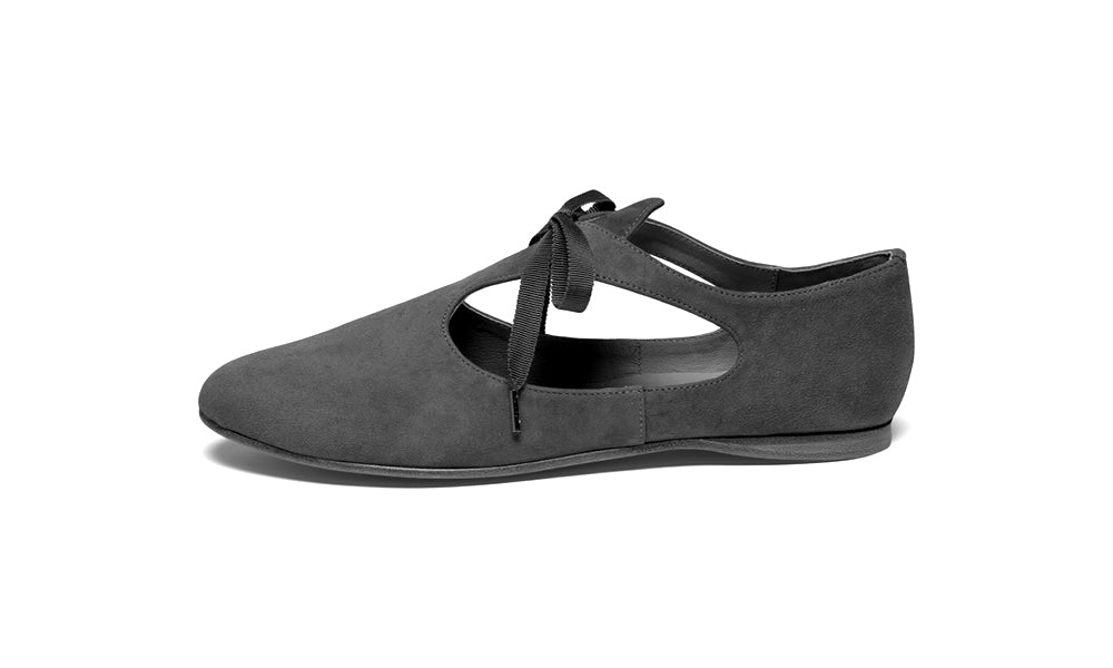 Artemisia Pre-Raphaelite Shoes (Rust Suede)