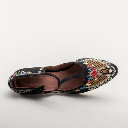 Daisy Embroidered T-Straps (Black)