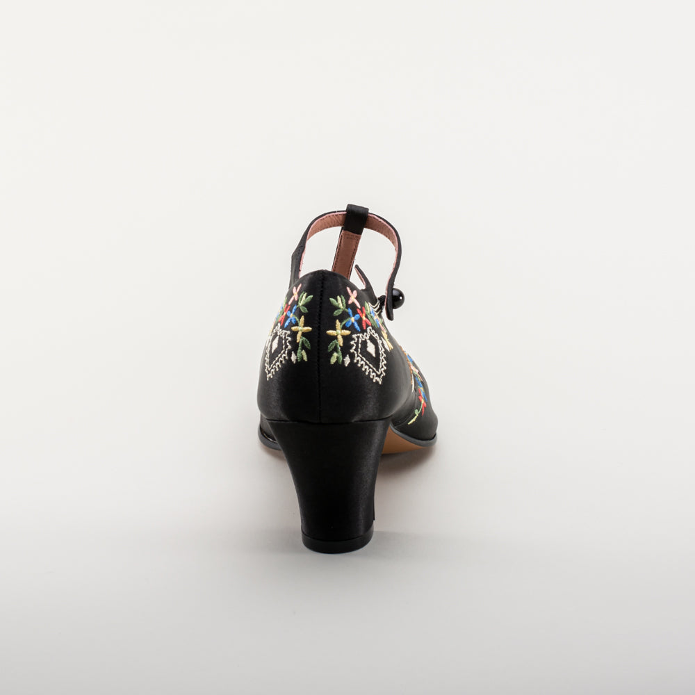 Daisy Embroidered T-Straps (Black)