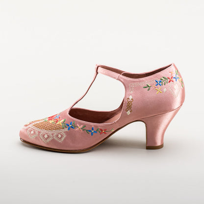 Daisy Embroidered T-Straps (Pink)