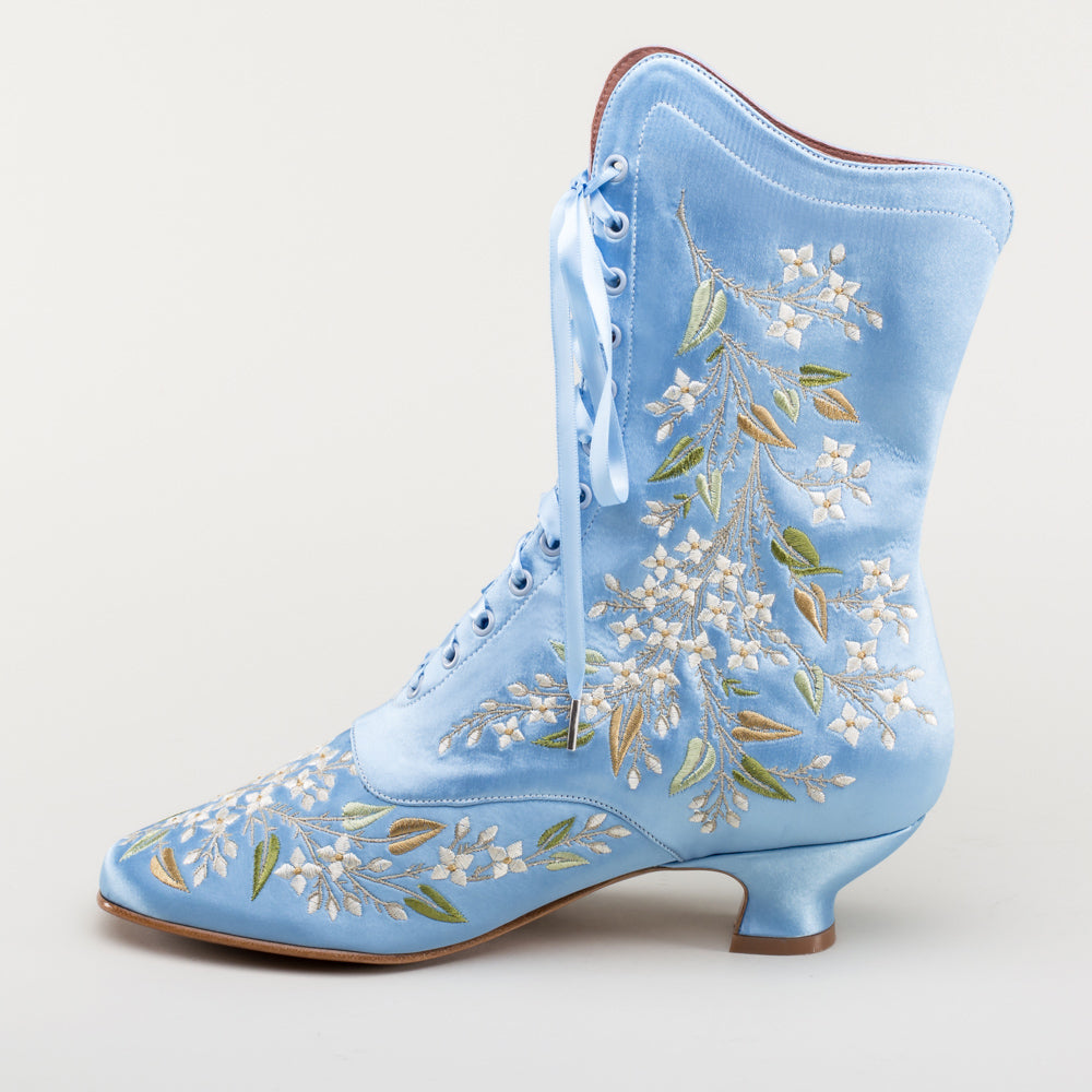 Flora Embroidered Boots Wide (Blue)
