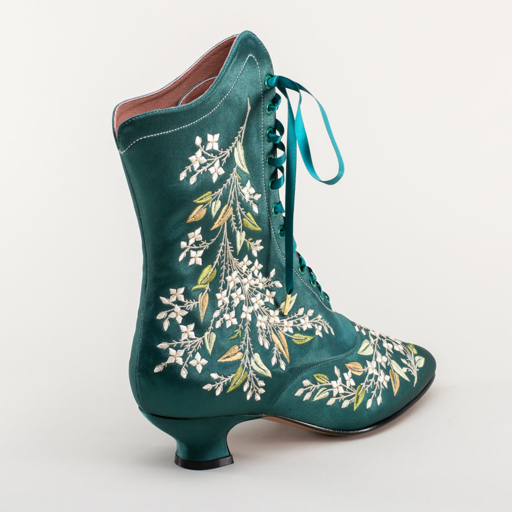 Flora Embroidered Boots Wide (Emerald Green)