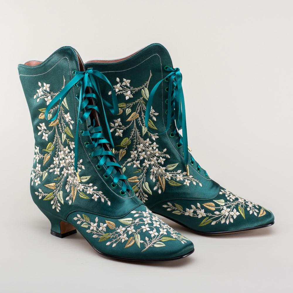 Flora Embroidered Boots Wide (Emerald Green)