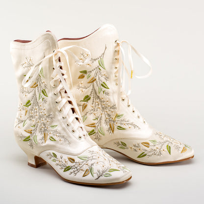 Flora Women's Embroidered Boots (Ivory)