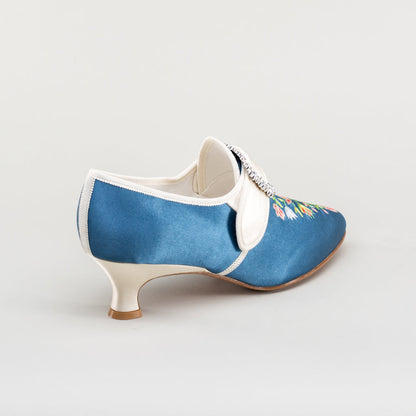 Primrose 18th Century Shoes (Blue/Ivory)
