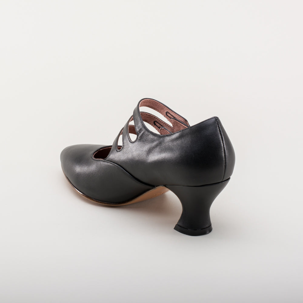 Bellatrix Edwardian Shoes (Black)