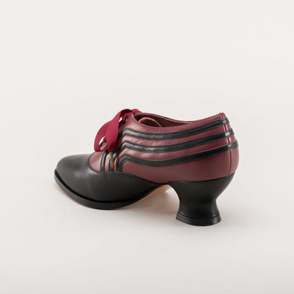 Bernadette Edwardian Oxfords (Burgundy/Black)
