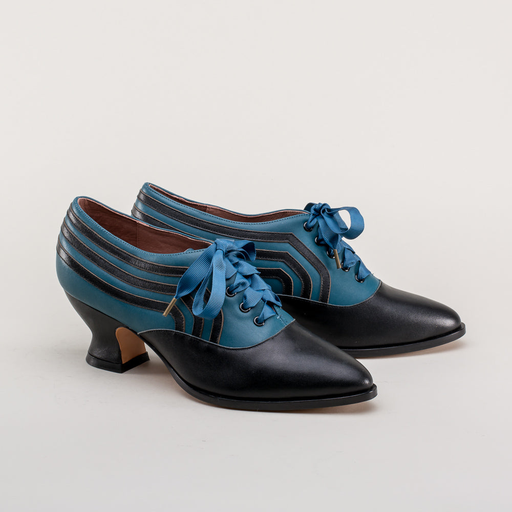 Bernadette Women's Edwardian Oxfords (Blue/Black)