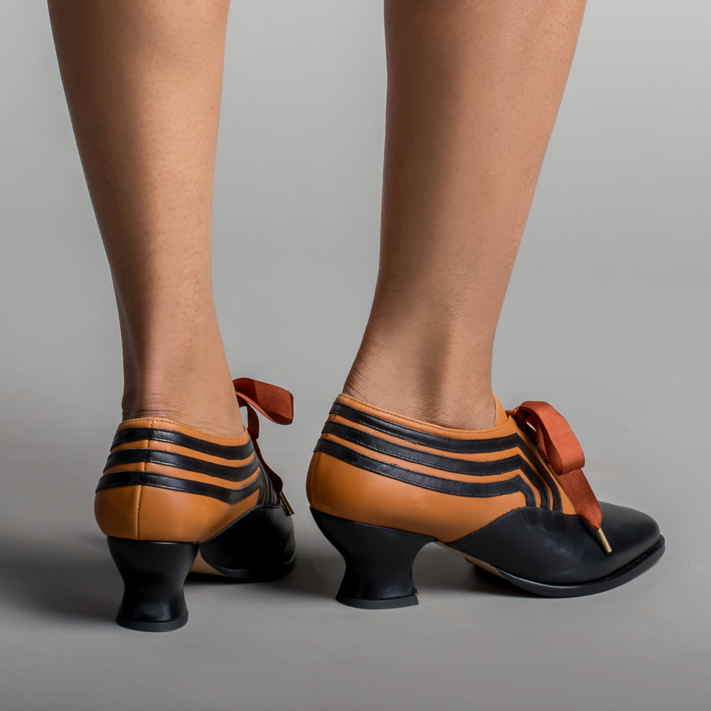Bernadette Edwardian Oxfords (Cognac/Black)