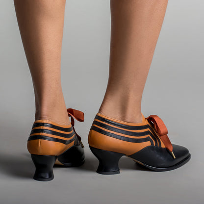 Bernadette Edwardian Oxfords (Cognac/Black)