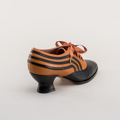 Bernadette Edwardian Oxfords (Cognac/Black)