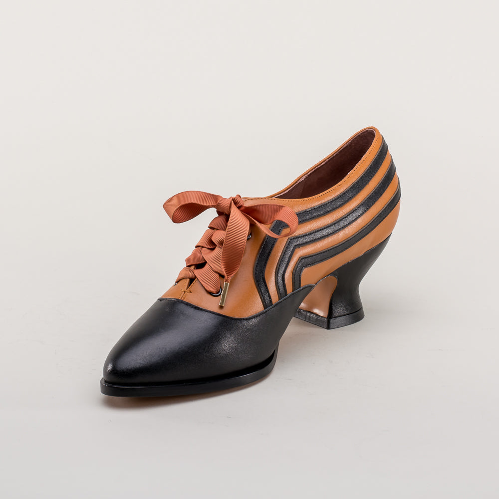 Bernadette Edwardian Oxfords (Cognac/Black)