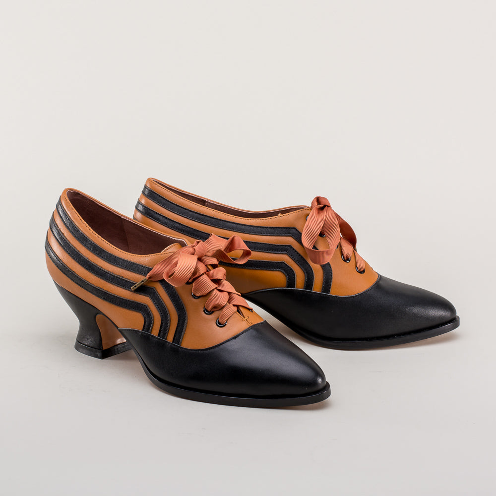 Bernadette Edwardian Oxfords (Cognac/Black)