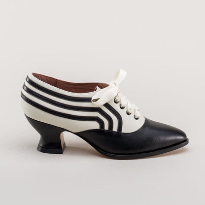 Bernadette Edwardian Oxfords Wide (Ivory/Black)