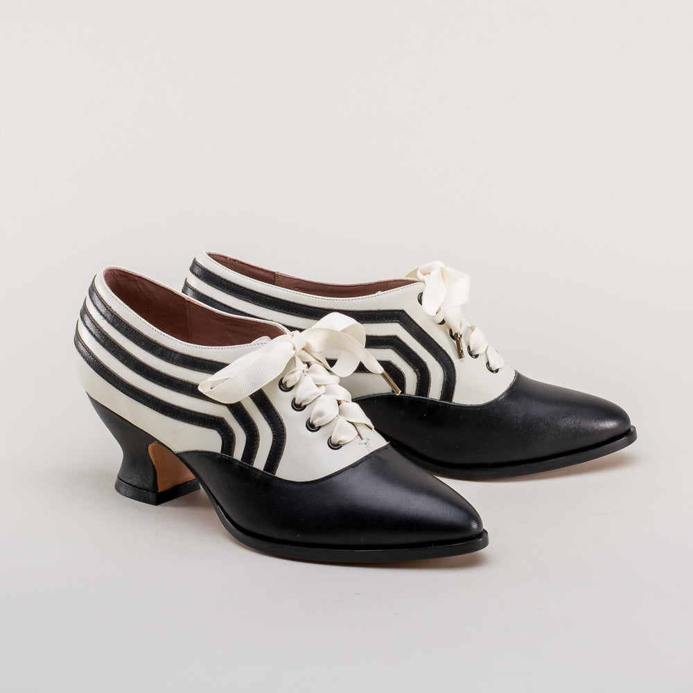 Bernadette Edwardian Oxfords (Ivory/Black)