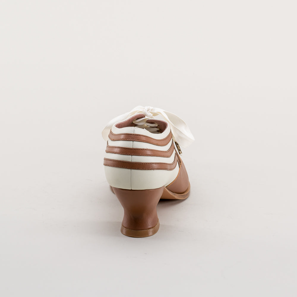 Bernadette Edwardian Oxfords (Tan/Ivory)