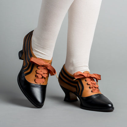 Bernadette Women's Edwardian Oxfords (Cognac/Black)