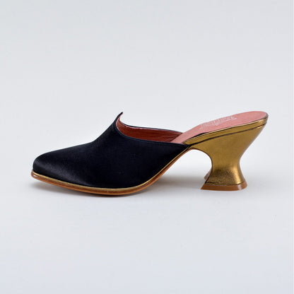 Charlotte 18th Century Mules (Black)