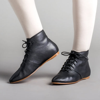 Emma Regency Leather Boots (Black)