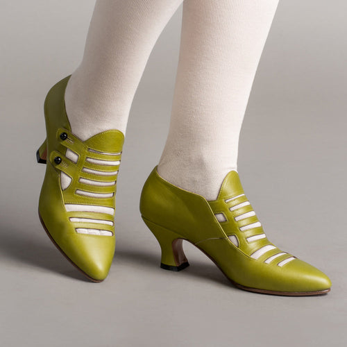 Endora Victorian Witch Shoes (Arsenic Green)