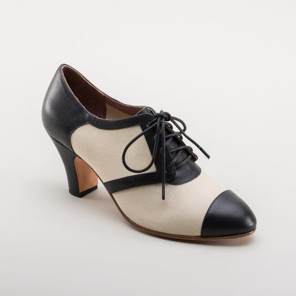 Evelyn Retro Oxfords (Tan/Black)