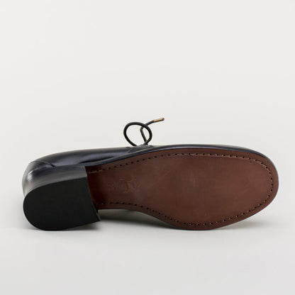 Ghillie Vintage Lace-Up Shoes (Black)