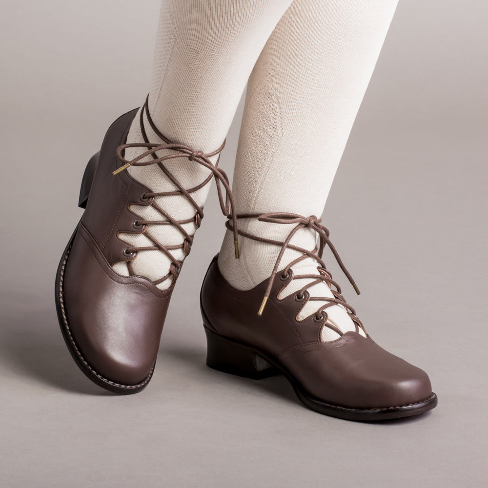 Ghillie Vintage Lace-Up Shoes (Brown)
