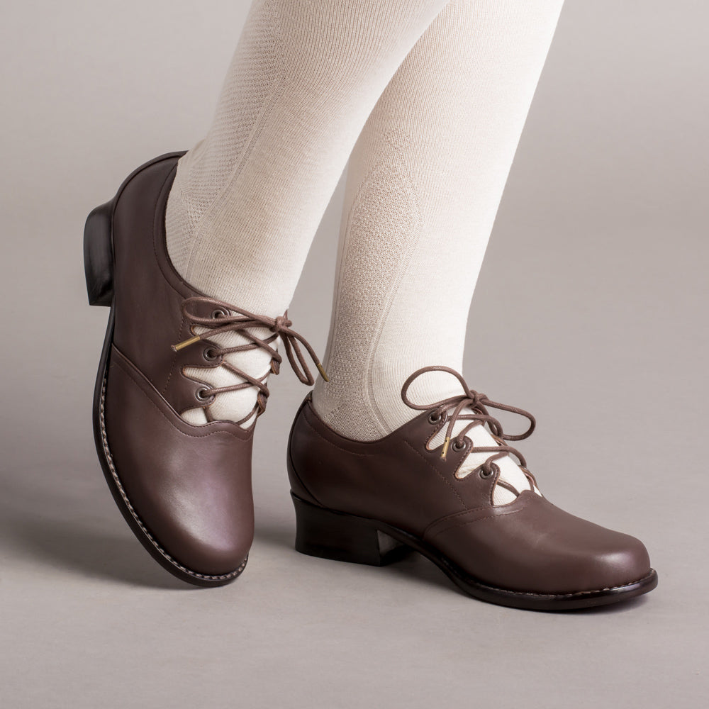 Ghillie Vintage Lace-Up Shoes (Brown)