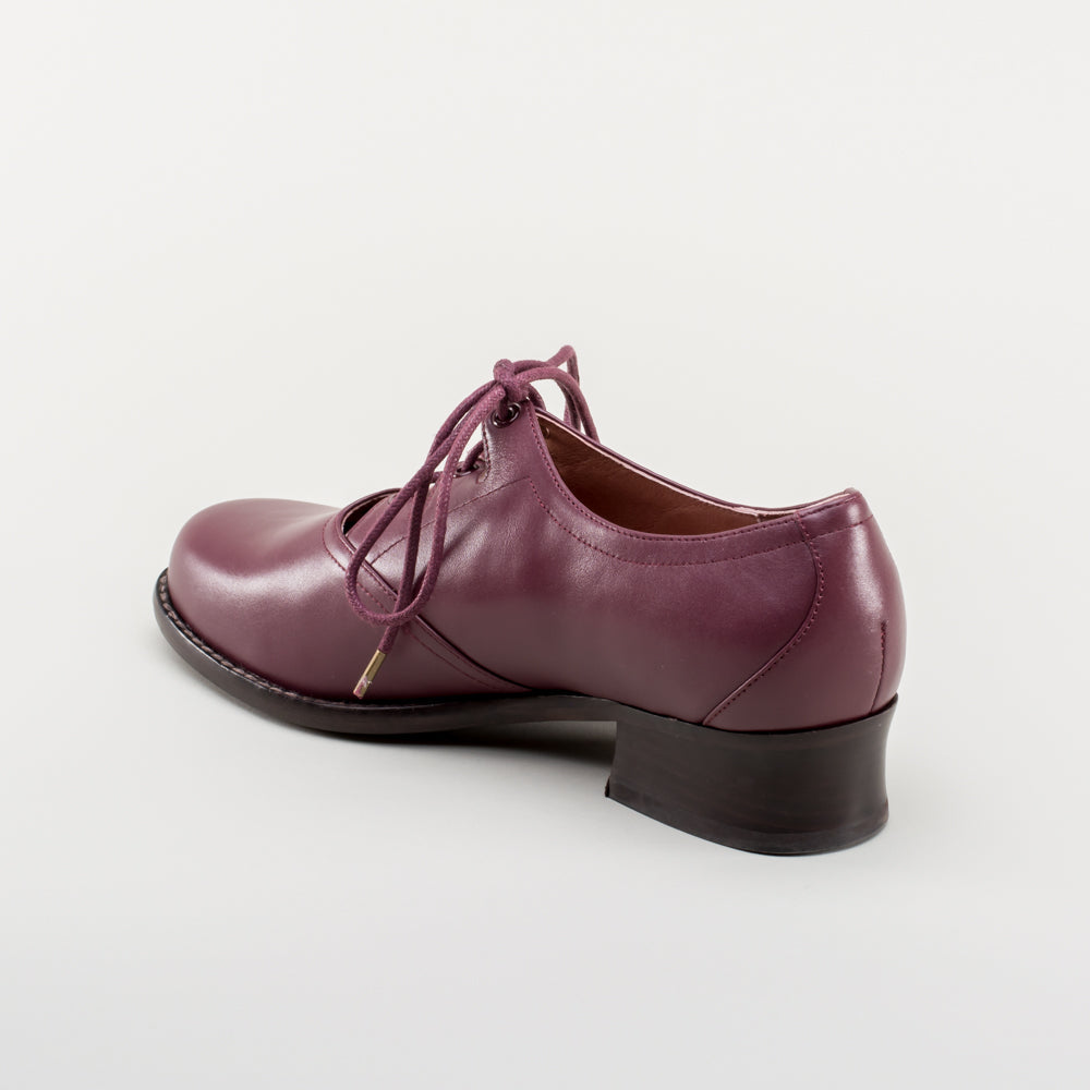 Ghillie Vintage Lace-Up Shoes (Merlot)