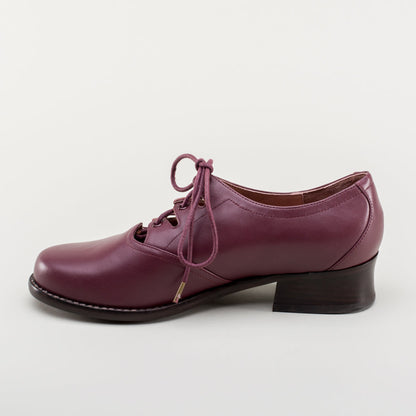 Ghillie Vintage Lace-Up Shoes (Merlot)
