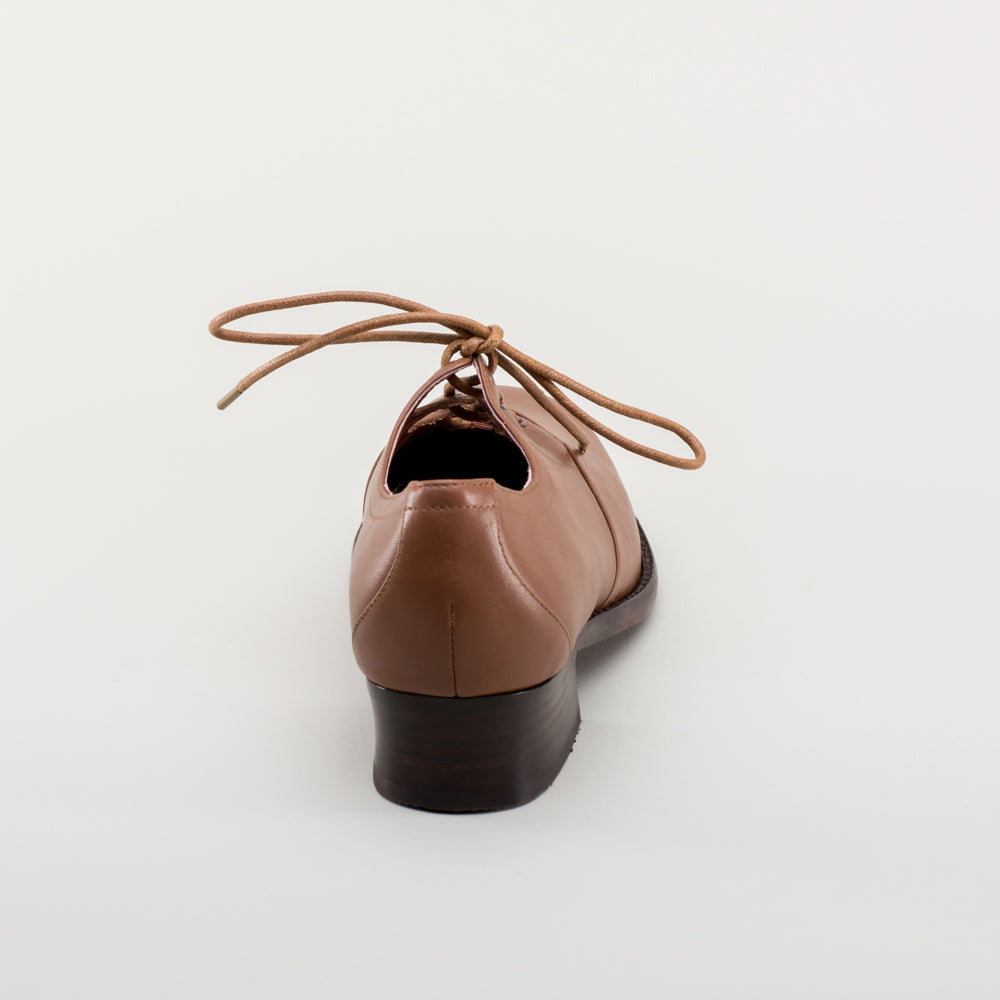 Ghillie Vintage Lace-Up Shoes (Tan)
