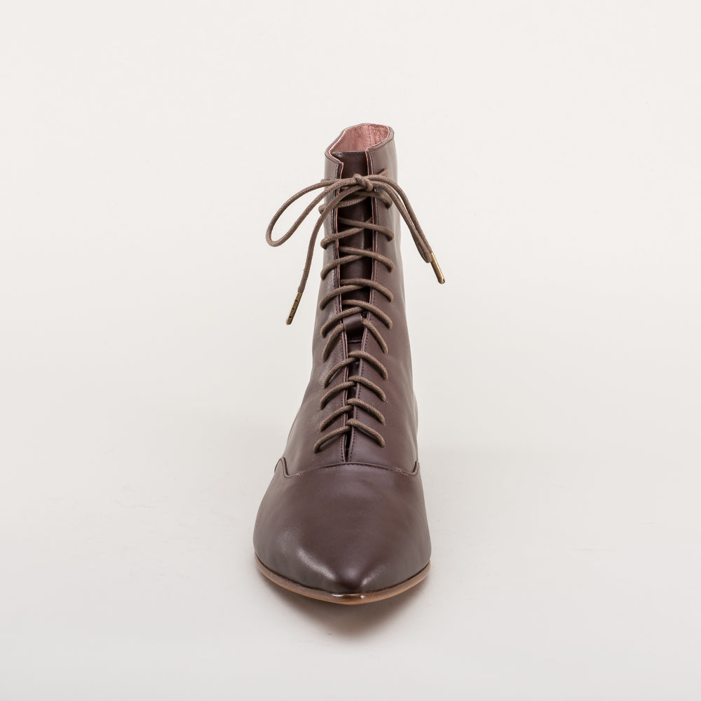 Hartfield Regency Leather Boots (Brown)